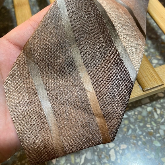 Austin Manor Men’s Neck Tie - Picture 6 of 7